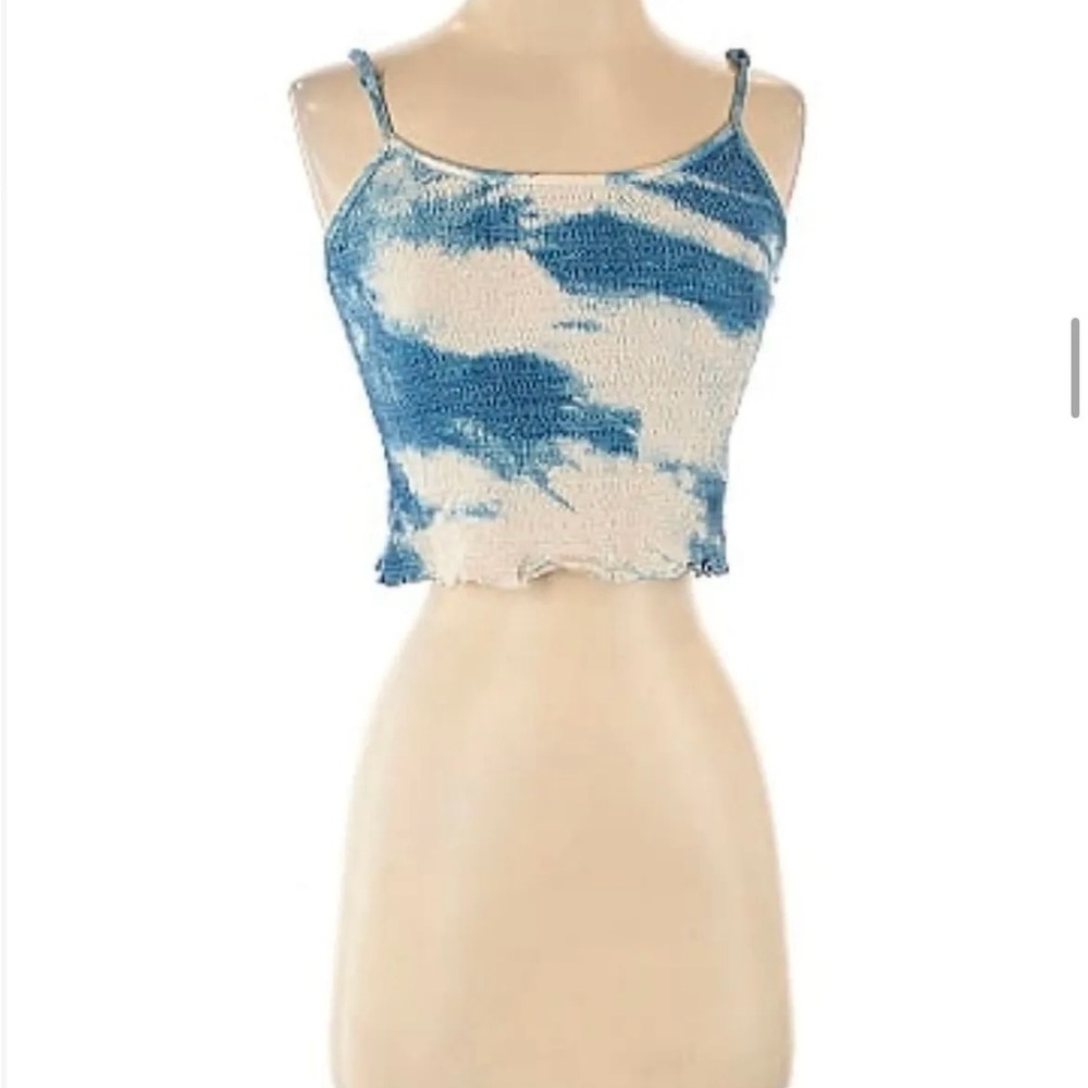 Brandy Melville Blue and White Tie-Dye Top